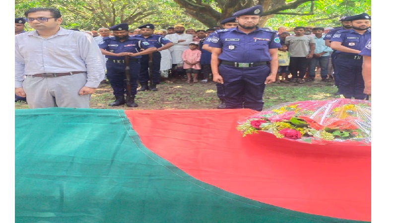 চাঁপাইনবাবঞ্জে বীর মুক্তিযোদ্ধা আব্দুল খালেকের ইন্তেকাল,রাষ্ট্রীয় মর্যাদায় দাফন